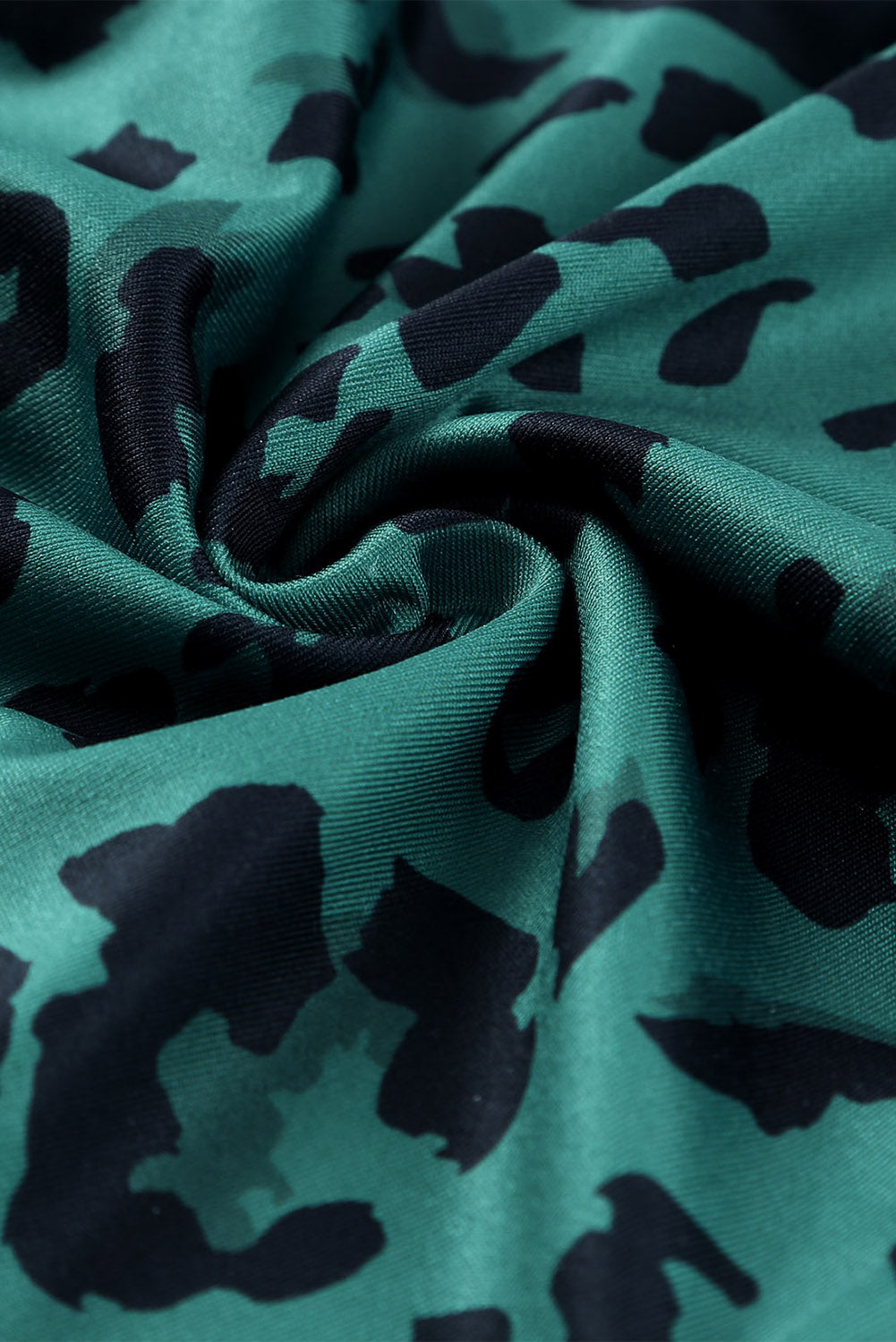 Green Classic Leopard Print Active Leggings - E-Esther Clothing Store