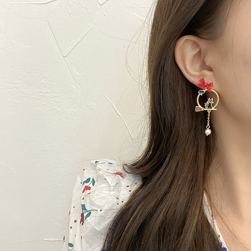 Bow cartoon character cat earrings, personalized and creative street photography drip oil earrings - E-Esther Clothing Store