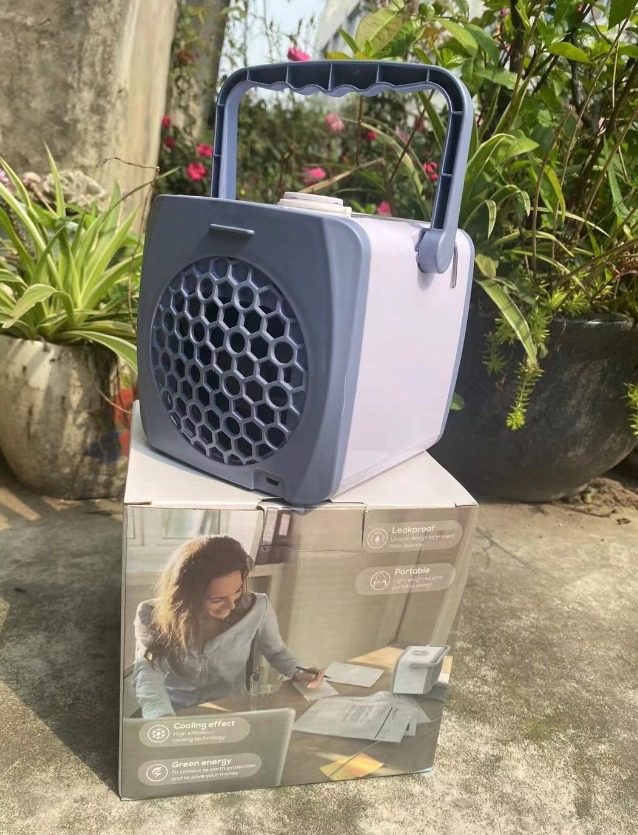 Mini spray Air Cooler Household Desktop Small Air Cooler