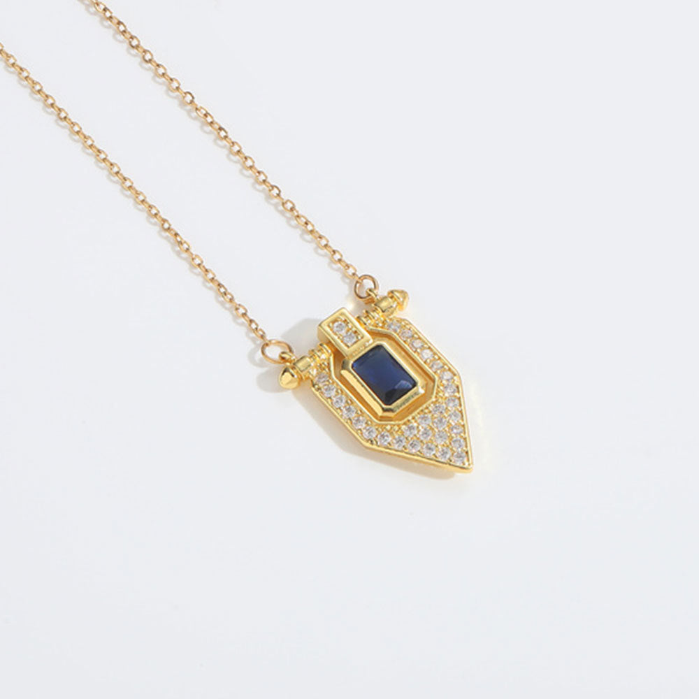 Roman retro flag design pendant necklace for women's collarbone chain - E-Esther Clothing Store