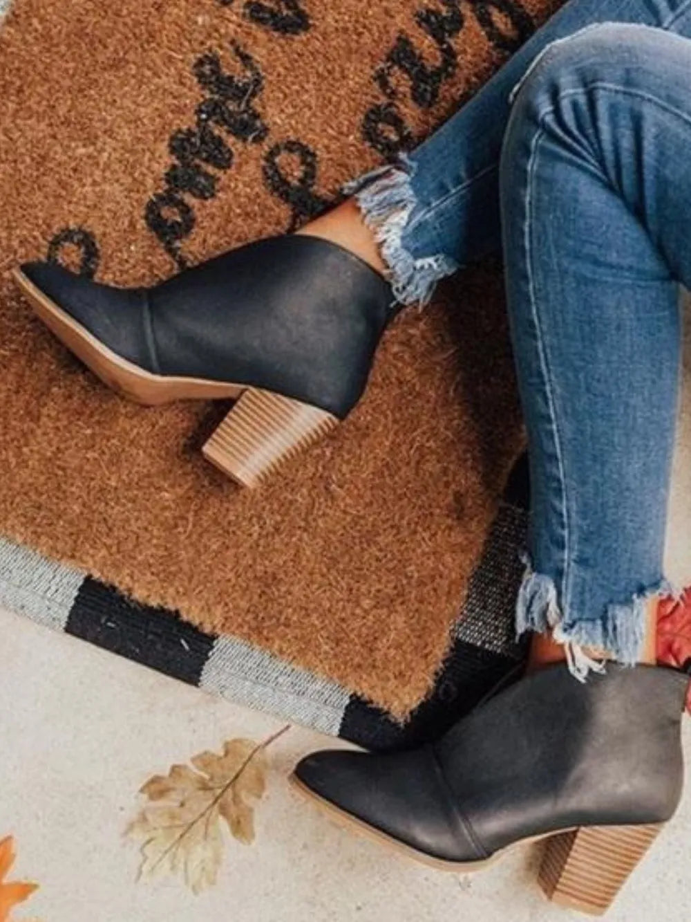 Point Toe Chunky Heeled Ankle Boots - E-Esther Clothing Store