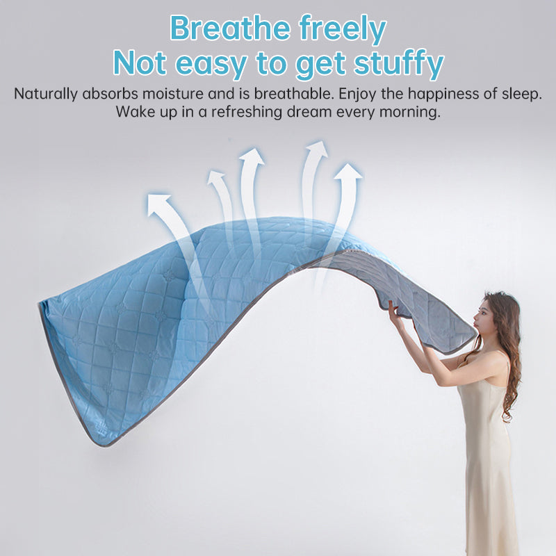 Grade A Cooling Blanket: Soft, breathable, king/queen size
