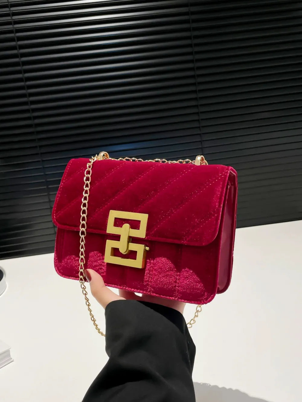 Solid Color Chain Shoulder Bag - E-Esther Clothing Store
