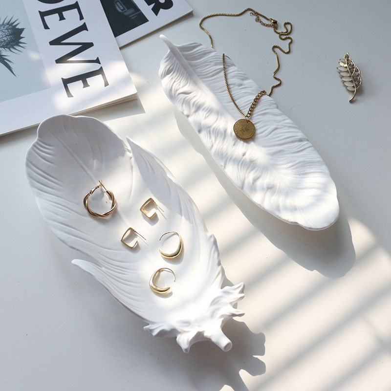 Gypsum feather decoration storage tray decoration necklace accessories cosmetics perfume photography posing props - E-Esther Clothing Store