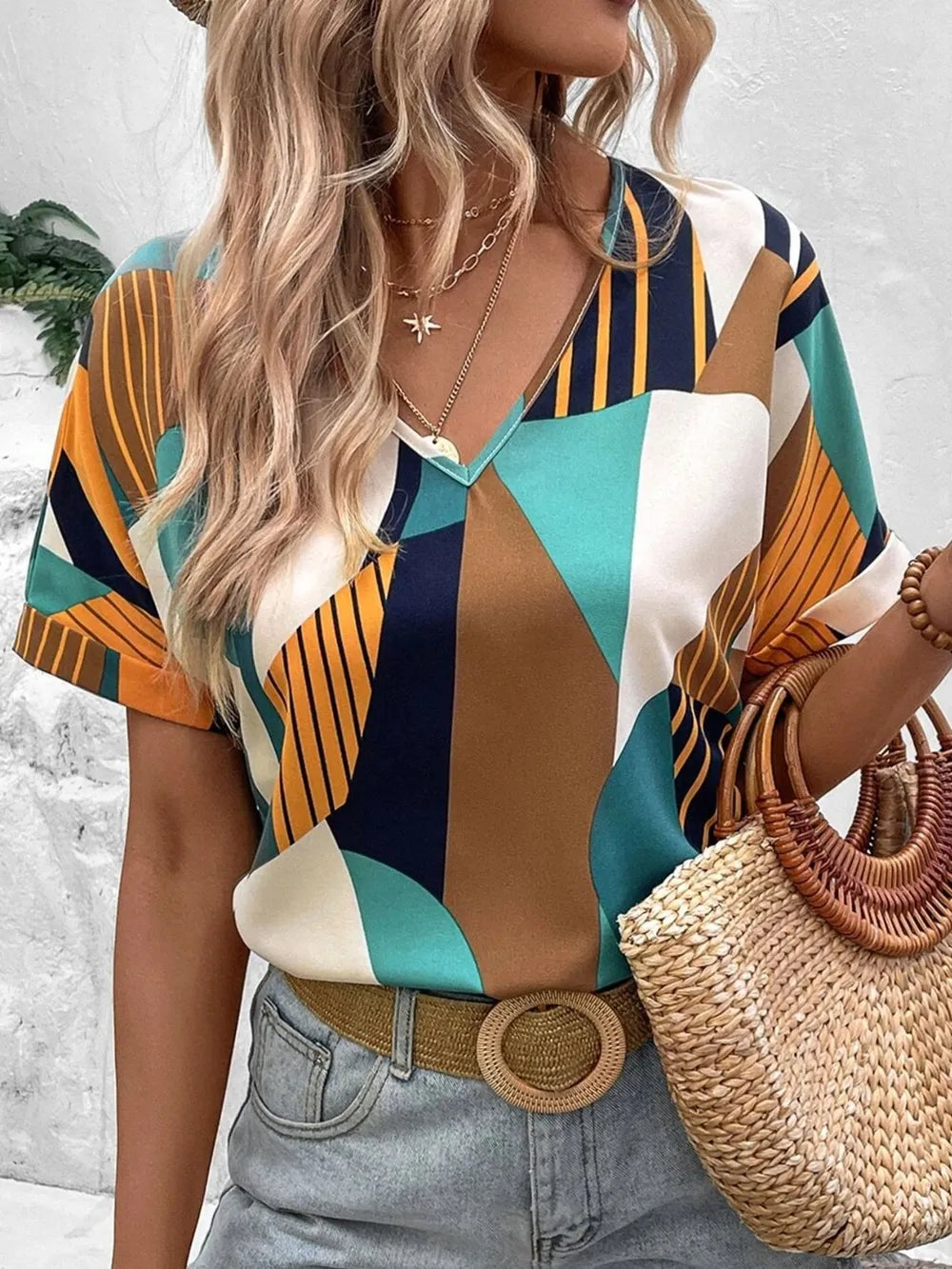 V-neck printed short sleeved shirt with women's geometric pattern contrasting color - E-Esther Clothing Store