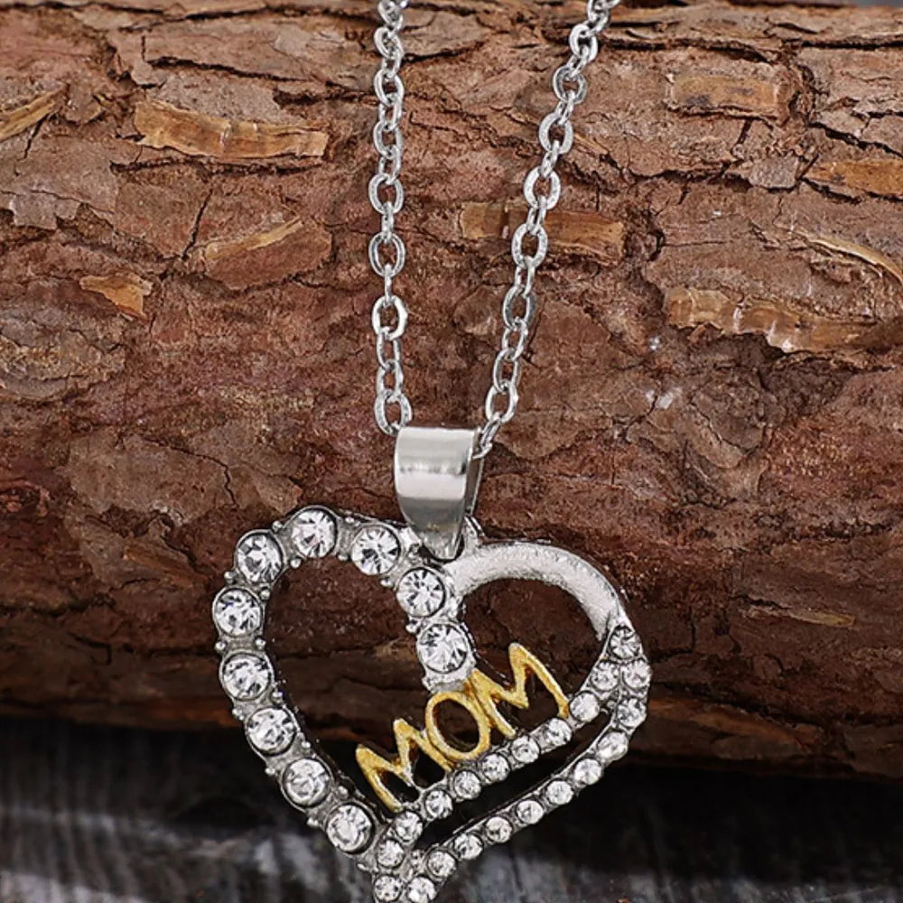 Alloy Inlaid Zircon Heart Pendant Necklace - E-Esther Clothing Store