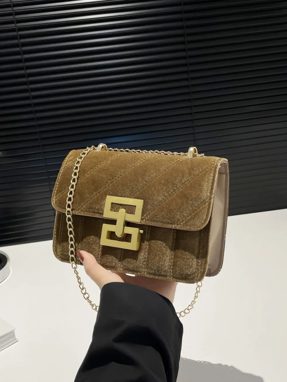 Solid Color Chain Shoulder Bag - E-Esther Clothing Store