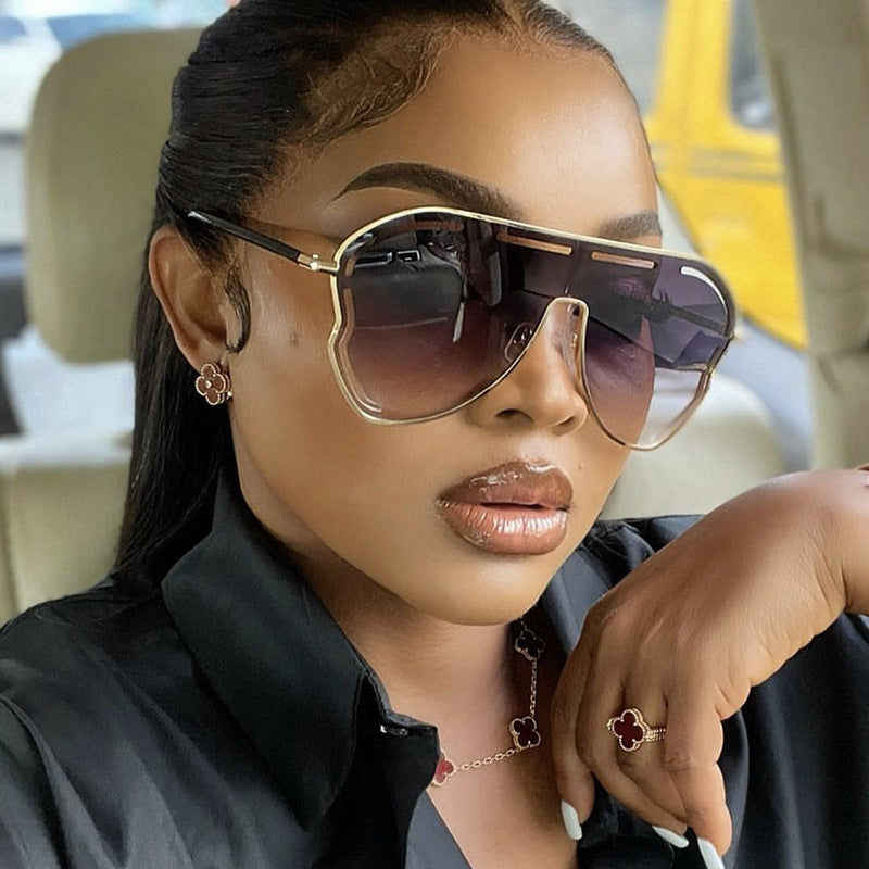 Conjoined large frame toad shaped sunglasses, new spicy girl sunglasses - E-Esther Clothing Store