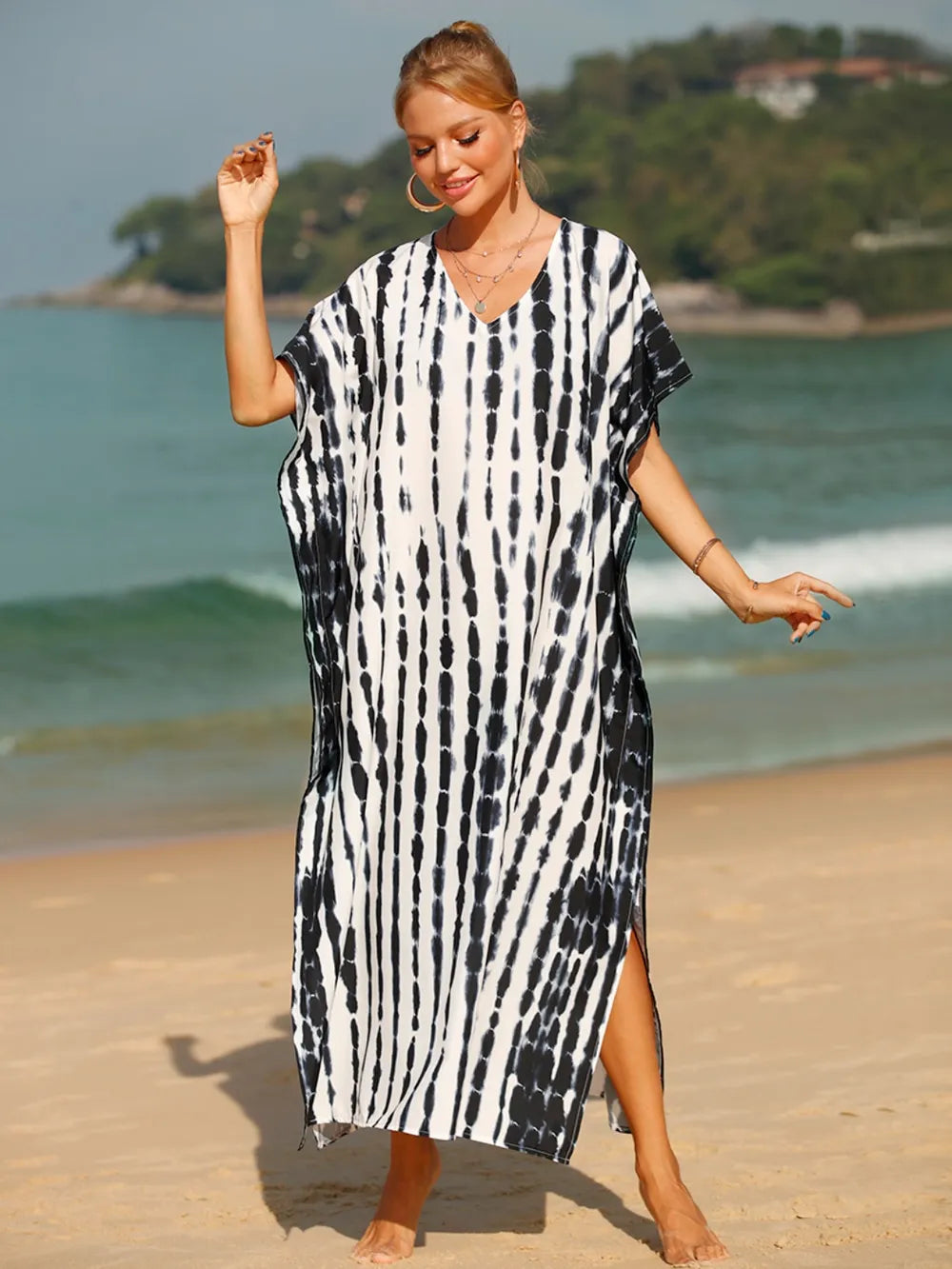 New Knitted Serpentine Holiday Style Robe - E-Esther Clothing Store