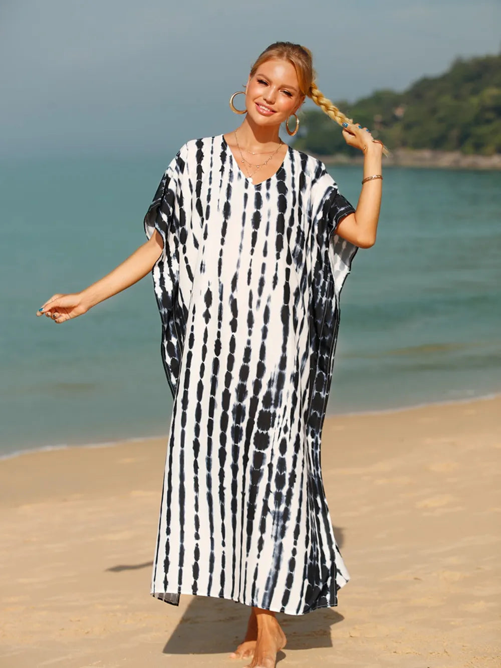 New Knitted Serpentine Holiday Style Robe - E-Esther Clothing Store
