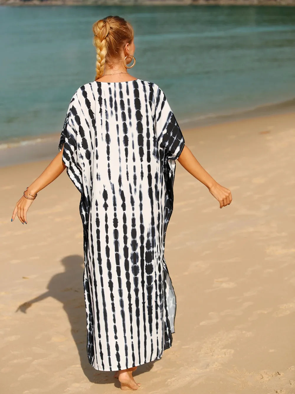New Knitted Serpentine Holiday Style Robe - E-Esther Clothing Store
