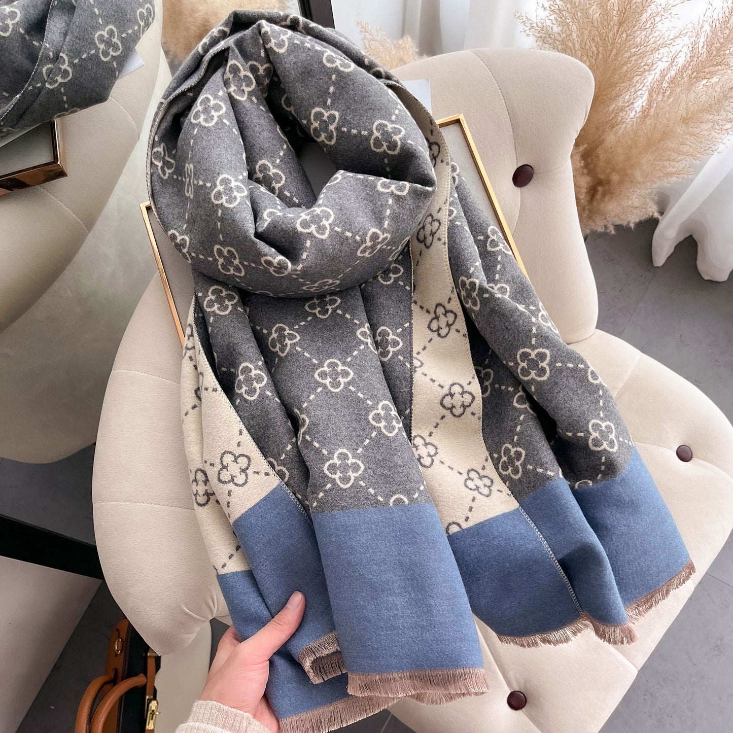 Imitation cashmere scarf women's sunflower pattern warm and thick long shawl scarf - E-Esther Clothing Store
